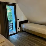 فيلة Rifugio Federici & *