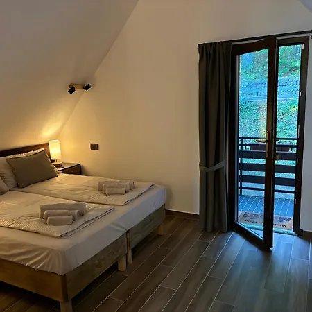 فيلة Rifugio Federici & *