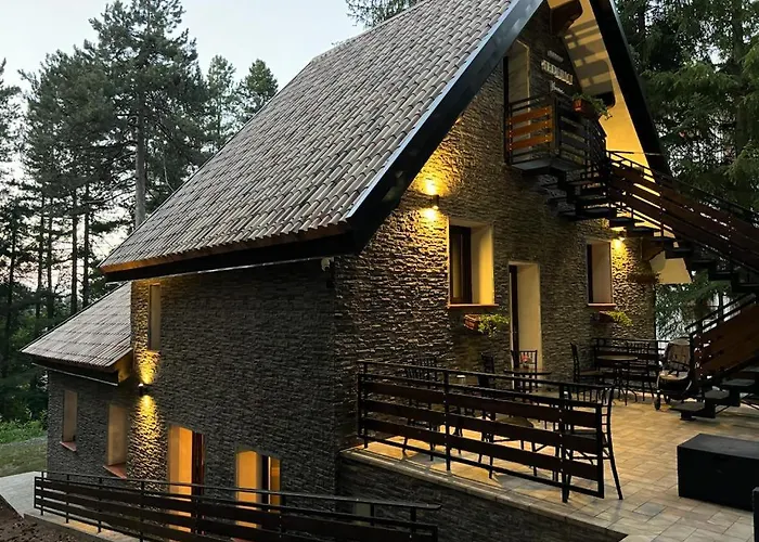 Rifugio Federici & *